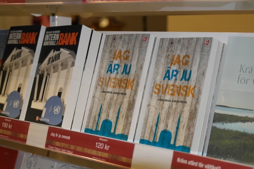 Foto av några böcker på bokmässan